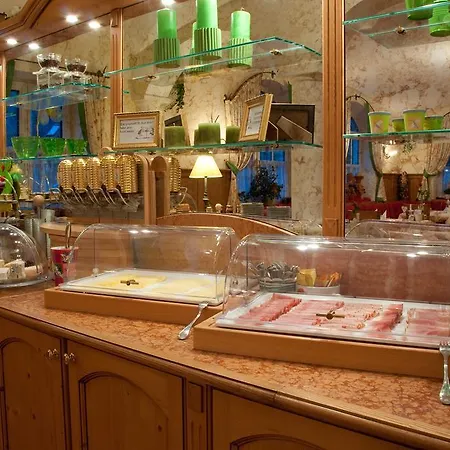 Hotel-pension Wagnermigl מלון