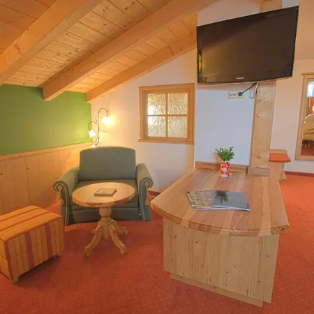 فندق Hotel-pension Wagnermigl